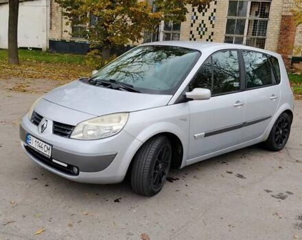 Серый Рено Сценик, объемом двигателя 2 л и пробегом 240 тыс. км за 5700 $, фото 5 на Automoto.ua