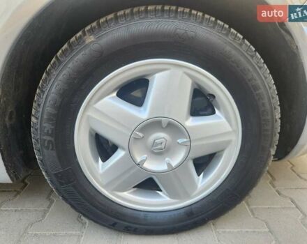 Серый Рено Сценик, объемом двигателя 1.6 л и пробегом 190 тыс. км за 4800 $, фото 33 на Automoto.ua