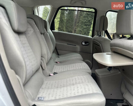 Серый Рено Сценик, объемом двигателя 1.6 л и пробегом 237 тыс. км за 4850 $, фото 38 на Automoto.ua