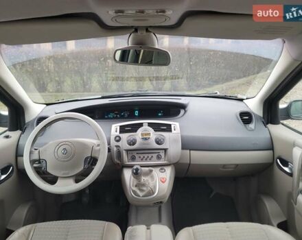 Серый Рено Сценик, объемом двигателя 1.9 л и пробегом 215 тыс. км за 4700 $, фото 12 на Automoto.ua