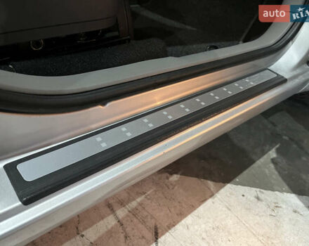 Серый Рено Сценик, объемом двигателя 2 л и пробегом 167 тыс. км за 5888 $, фото 46 на Automoto.ua