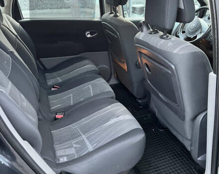 Рено Сценік 2005 у Житомирі на Automoto.ua Сірий Рено Сценік, об'ємом двигуна 1.6 л та пробігом 213 тис. км за 4900 $, фото 20 на Automoto.ua