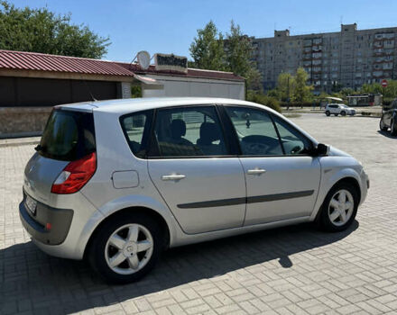 Сірий Рено Сценік, об'ємом двигуна 2 л та пробігом 168 тис. км за 5600 $, фото 6 на Automoto.ua