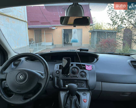 Рено Сценік 2006 у Хмельницькому на Automoto.ua Сірий Рено Сценік, об'ємом двигуна 2 л та пробігом 236 тис. км за 5800 $, фото 10 на Automoto.ua