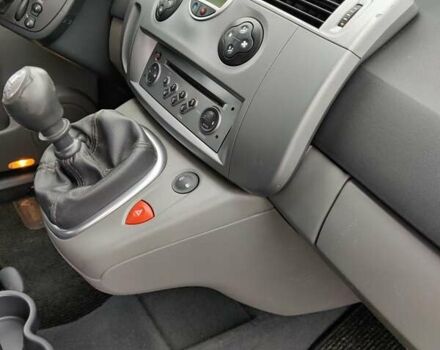 Серый Рено Сценик, объемом двигателя 1.6 л и пробегом 152 тыс. км за 4950 $, фото 25 на Automoto.ua