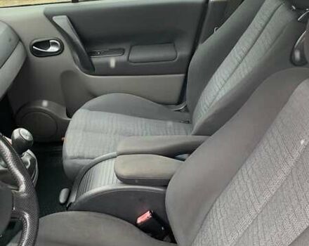 Сірий Рено Сценік, об'ємом двигуна 1.6 л та пробігом 225 тис. км за 5700 $, фото 31 на Automoto.ua