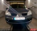 Серый Рено Сценик, объемом двигателя 1.6 л и пробегом 0 тыс. км за 5700 $, фото 1 на Automoto.ua