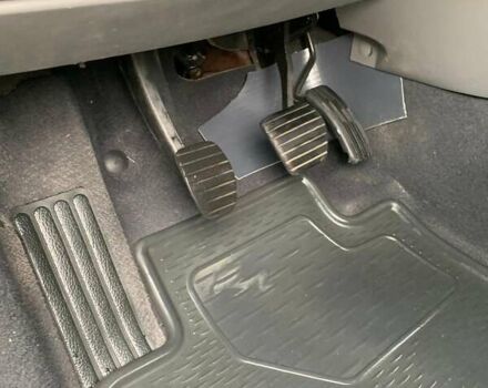 Сірий Рено Сценік, об'ємом двигуна 1.6 л та пробігом 225 тис. км за 5700 $, фото 5 на Automoto.ua