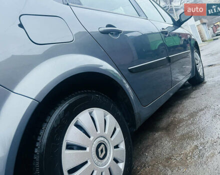 Серый Рено Сценик, объемом двигателя 1.6 л и пробегом 215 тыс. км за 5100 $, фото 14 на Automoto.ua