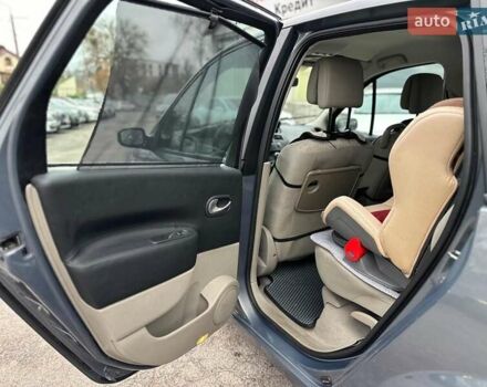 Серый Рено Сценик, объемом двигателя 1.5 л и пробегом 265 тыс. км за 5790 $, фото 18 на Automoto.ua