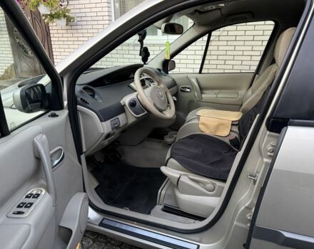 Сірий Рено Сценік, об'ємом двигуна 1.5 л та пробігом 230 тис. км за 3650 $, фото 7 на Automoto.ua