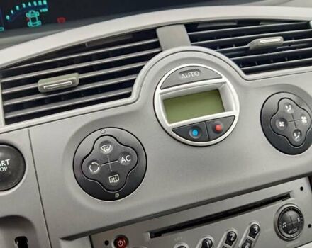 Серый Рено Сценик, объемом двигателя 1.6 л и пробегом 152 тыс. км за 4950 $, фото 23 на Automoto.ua