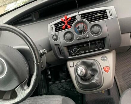 Сірий Рено Сценік, об'ємом двигуна 1.6 л та пробігом 225 тис. км за 5700 $, фото 15 на Automoto.ua