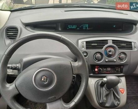 Серый Рено Сценик, объемом двигателя 1.6 л и пробегом 224 тыс. км за 4500 $, фото 3 на Automoto.ua