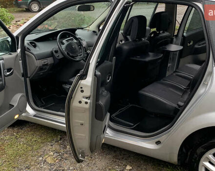 Рено Сценик 2006 в Виннице на Automoto.ua Серый Рено Сценик, объемом двигателя 1.6 л и пробегом 124 тыс. км за 6250 $, фото 25 на Automoto.ua