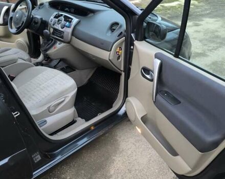 Серый Рено Сценик, объемом двигателя 1.6 л и пробегом 233 тыс. км за 5350 $, фото 13 на Automoto.ua