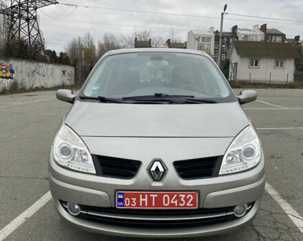 Серый Рено Сценик, объемом двигателя 1.6 л и пробегом 120 тыс. км за 6200 $, фото 1 на Automoto.ua