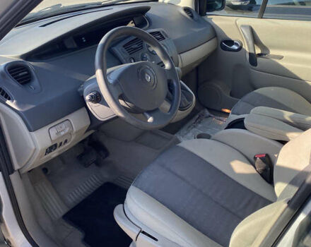 Сірий Рено Сценік, об'ємом двигуна 1.6 л та пробігом 130 тис. км за 5500 $, фото 8 на Automoto.ua