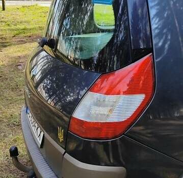 Серый Рено Сценик, объемом двигателя 2 л и пробегом 265 тыс. км за 5000 $, фото 28 на Automoto.ua