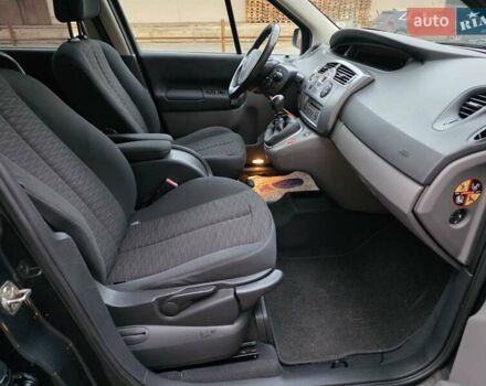 Серый Рено Сценик, объемом двигателя 1.6 л и пробегом 195 тыс. км за 5899 $, фото 30 на Automoto.ua