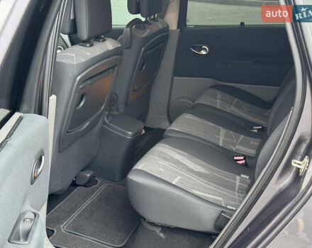 Сірий Рено Сценік, об'ємом двигуна 0 л та пробігом 244 тис. км за 5999 $, фото 12 на Automoto.ua