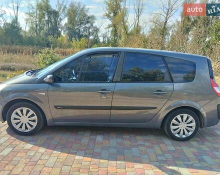 Рено Сценик 2006 в Миргороде на Automoto.ua Серый Рено Сценик, объемом двигателя 1.5 л и пробегом 335 тыс. км за 4150 $, фото 4 на Automoto.ua