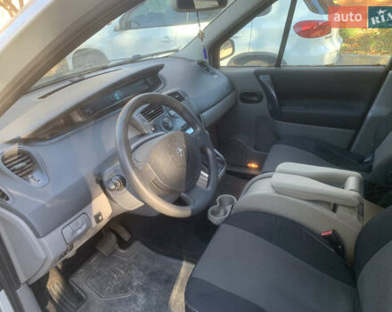 Сірий Рено Сценік, об'ємом двигуна 1.6 л та пробігом 230 тис. км за 4300 $, фото 7 на Automoto.ua