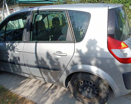 Сірий Рено Сценік, об'ємом двигуна 1.6 л та пробігом 130 тис. км за 5500 $, фото 1 на Automoto.ua