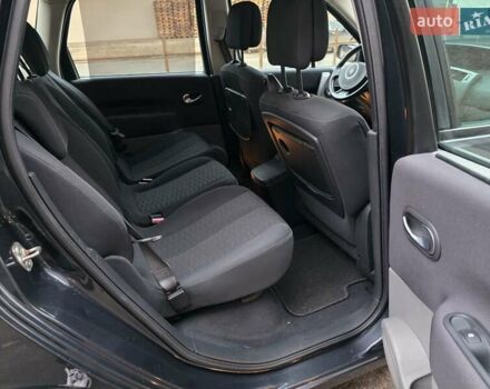 Серый Рено Сценик, объемом двигателя 1.6 л и пробегом 195 тыс. км за 5899 $, фото 33 на Automoto.ua