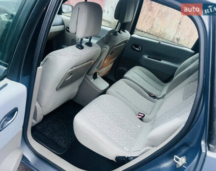 Серый Рено Сценик, объемом двигателя 1.6 л и пробегом 215 тыс. км за 5100 $, фото 24 на Automoto.ua