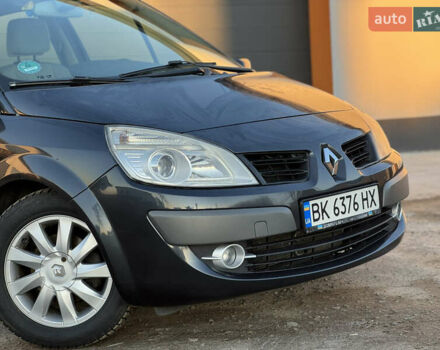 Серый Рено Сценик, объемом двигателя 1.6 л и пробегом 223 тыс. км за 4900 $, фото 4 на Automoto.ua