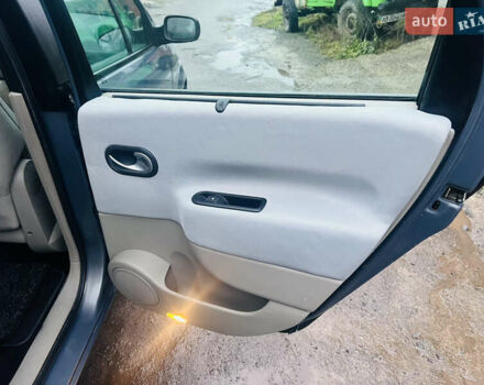 Серый Рено Сценик, объемом двигателя 1.6 л и пробегом 215 тыс. км за 5100 $, фото 23 на Automoto.ua