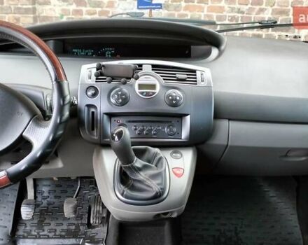 Сірий Рено Сценік, об'ємом двигуна 1.6 л та пробігом 210 тис. км за 5000 $, фото 13 на Automoto.ua