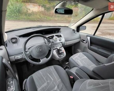 Серый Рено Сценик, объемом двигателя 1.6 л и пробегом 212 тыс. км за 5600 $, фото 35 на Automoto.ua