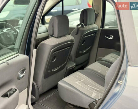 Сірий Рено Сценік, об'ємом двигуна 1.6 л та пробігом 196 тис. км за 6350 $, фото 10 на Automoto.ua