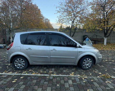 Серый Рено Сценик, объемом двигателя 1.46 л и пробегом 288 тыс. км за 4300 $, фото 4 на Automoto.ua