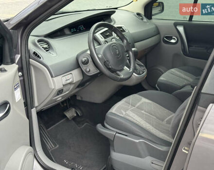 Сірий Рено Сценік, об'ємом двигуна 0 л та пробігом 244 тис. км за 5999 $, фото 10 на Automoto.ua