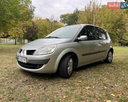 Серый Рено Сценик, объемом двигателя 1.6 л и пробегом 118 тыс. км за 6300 $, фото 3 на Automoto.ua