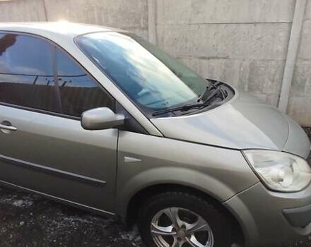 Серый Рено Сценик, объемом двигателя 1.6 л и пробегом 236 тыс. км за 5000 $, фото 3 на Automoto.ua