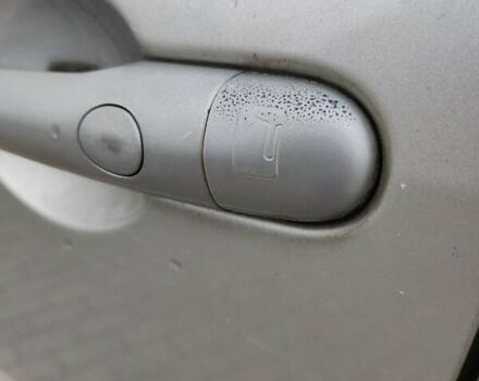 Серый Рено Сценик, объемом двигателя 1.6 л и пробегом 152 тыс. км за 4950 $, фото 14 на Automoto.ua