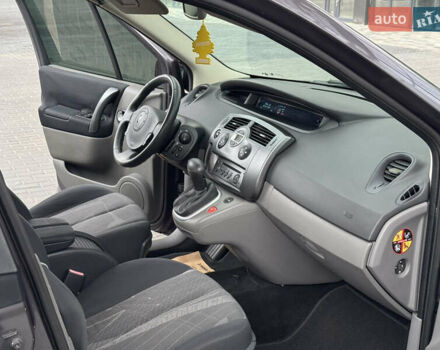 Сірий Рено Сценік, об'ємом двигуна 0 л та пробігом 244 тис. км за 5999 $, фото 18 на Automoto.ua