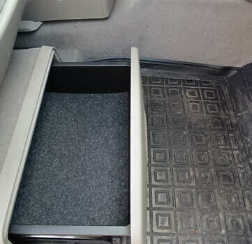 Сірий Рено Сценік, об'ємом двигуна 1.6 л та пробігом 130 тис. км за 5500 $, фото 4 на Automoto.ua