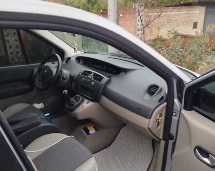 Рено Сценик 2006 в Кропивницком (Кировограде) на Automoto.ua Серый Рено Сценик, объемом двигателя 1.6 л и пробегом 192 тыс. км за 5100 $, фото 3 на Automoto.ua