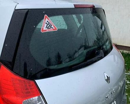 Сірий Рено Сценік, об'ємом двигуна 1.6 л та пробігом 225 тис. км за 5700 $, фото 27 на Automoto.ua