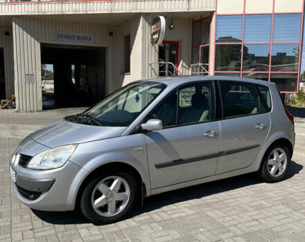 Сірий Рено Сценік, об'ємом двигуна 2 л та пробігом 168 тис. км за 5600 $, фото 1 на Automoto.ua