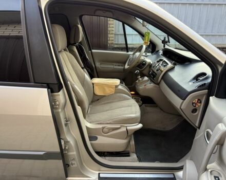 Сірий Рено Сценік, об'ємом двигуна 1.5 л та пробігом 230 тис. км за 3650 $, фото 19 на Automoto.ua