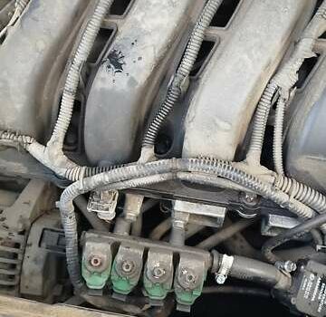 Серый Рено Сценик, объемом двигателя 1.6 л и пробегом 236 тыс. км за 5000 $, фото 5 на Automoto.ua