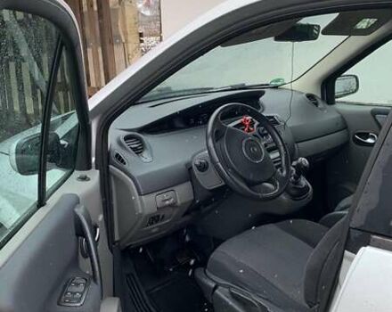 Сірий Рено Сценік, об'ємом двигуна 1.6 л та пробігом 225 тис. км за 5700 $, фото 33 на Automoto.ua