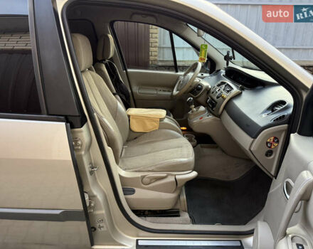 Сірий Рено Сценік, об'ємом двигуна 1.5 л та пробігом 230 тис. км за 3650 $, фото 19 на Automoto.ua