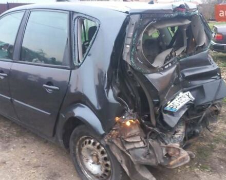 Серый Рено Сценик, объемом двигателя 2 л и пробегом 222 тыс. км за 1600 $, фото 5 на Automoto.ua